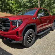 2025 GMC Sierra AT4